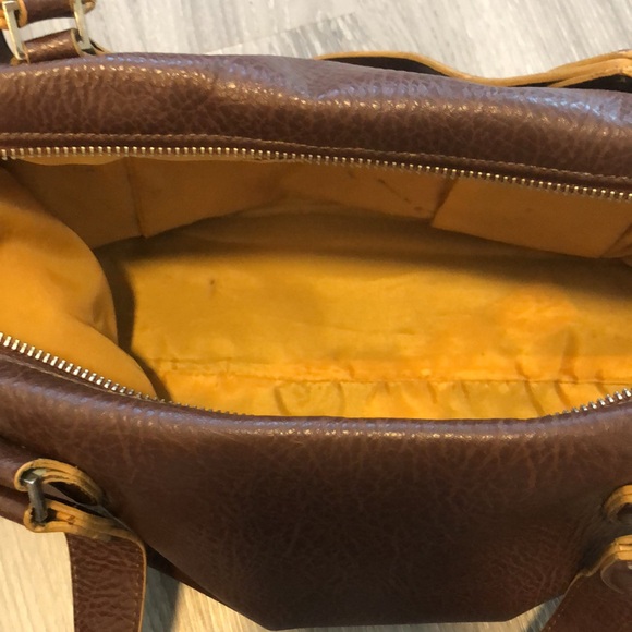 Matt & Matt shoulder bag
Length: 13” Width: 8”
Brown - Picture 5 of 6